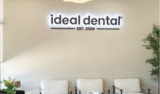 Ideal Dental Plantation
