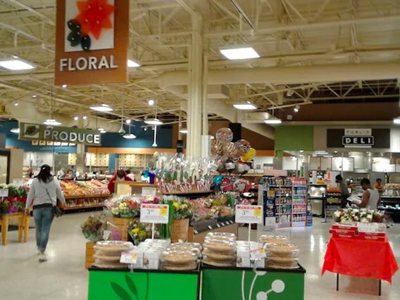 Publix Super Market at Ives Dairy Crossing photo