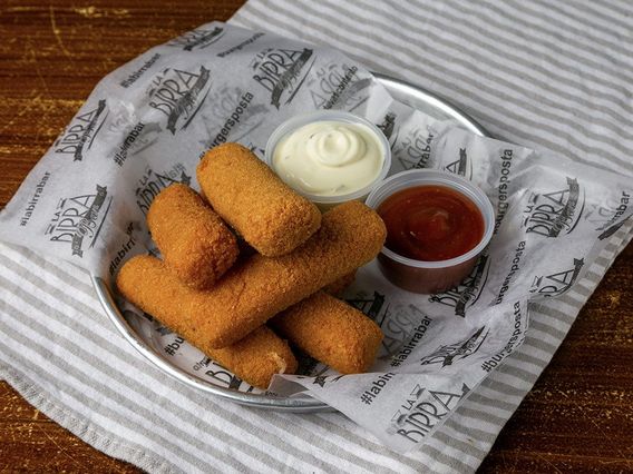 La Birria Burger Bar  photo