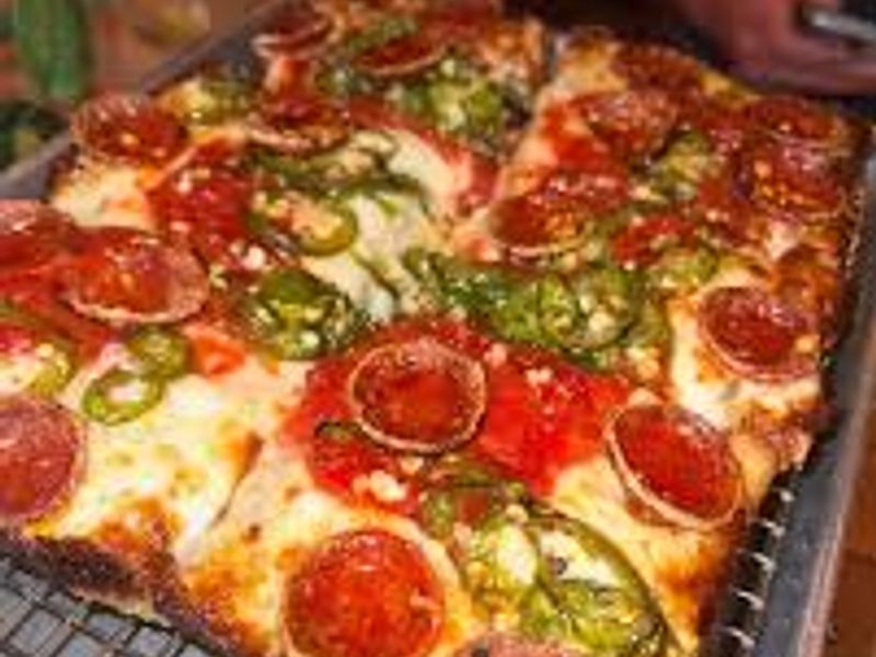 Emmy Squared Pizza: Coral Gables photo