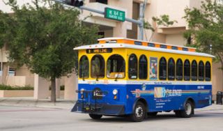 Trolley Transit Hub / Aventura Mall