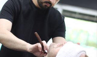 Grove Batu's Barbershop