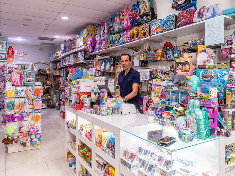 Sunny Toys & Gifts photo