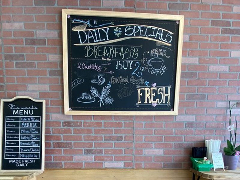 Orinocos Cafe & Bakery photo
