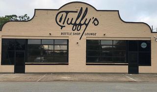 Tuffy's Music Box & Lounge