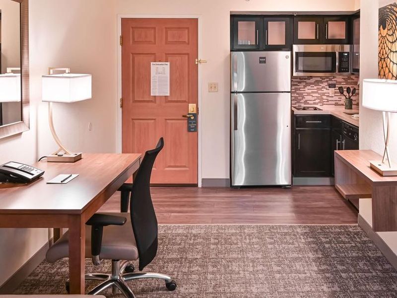 Sonesta ES Suites Fort Lauderdale Plantation photo