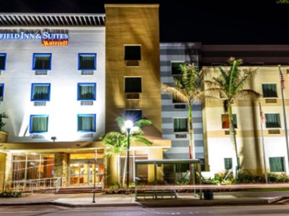 Fairfield Inn & Suites photo