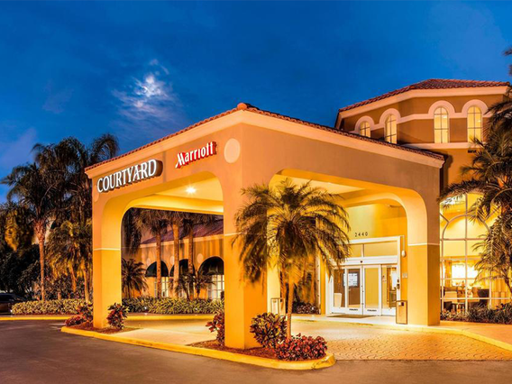 Courtyard by Marriott Fort Lauderdale North/Cypress Creek photo