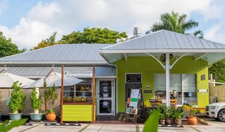 Date & Thyme Organic Cafe and Market