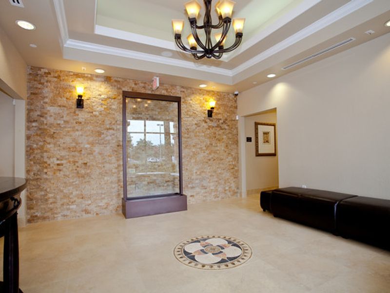Salonz Beauty & Spa Suites Plantation photo