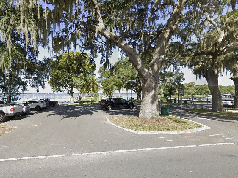 Boat Ramp / Lighthouse Parking Lot photo