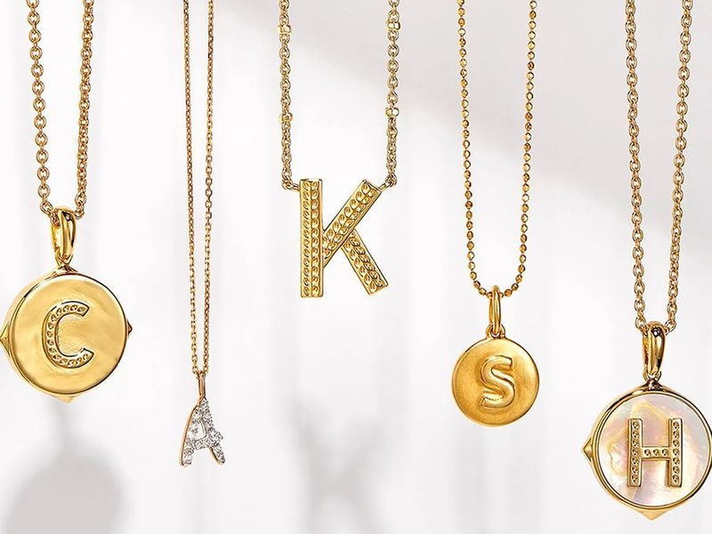 Kendra Scott photo