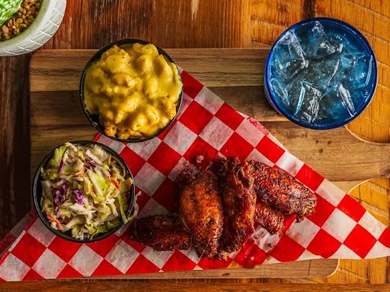 Papa Diesel’s BBQ photo