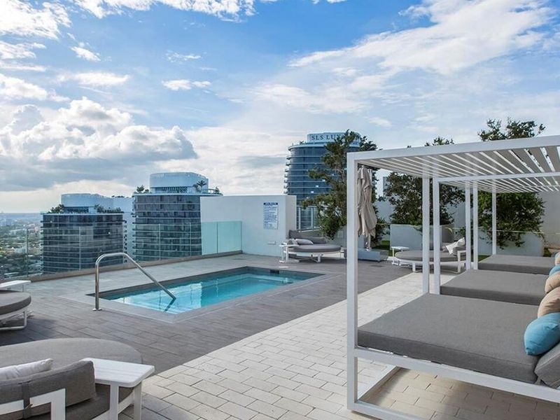 1010 Brickell photo