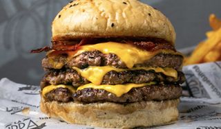 La Birria Burger Bar 