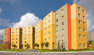 Lakeview Hall - FIU