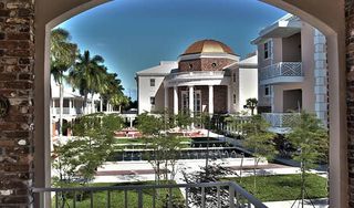 Pine Crest School