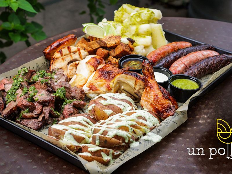 Un Pollo at Doral Yard photo