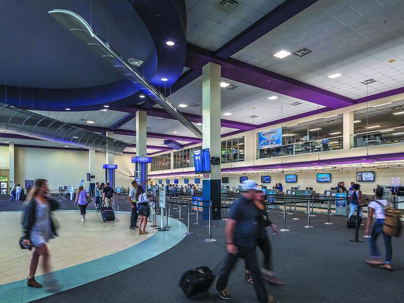 Orlando Sanford International Airport photo