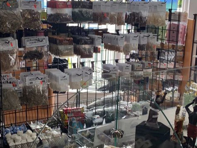 Hidden Gems Botanica photo