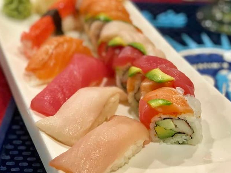 CHIM AUTHENTIC THAI AND SUSHI BAR photo