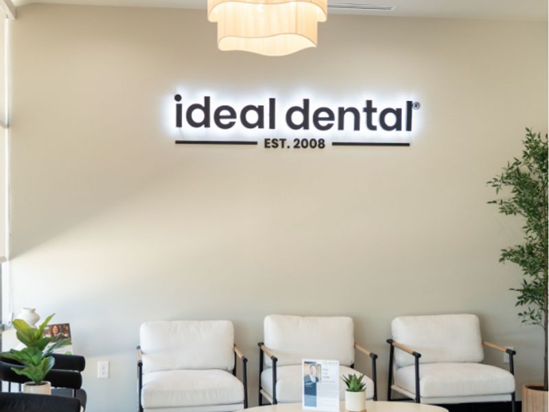Ideal Dental Plantation photo