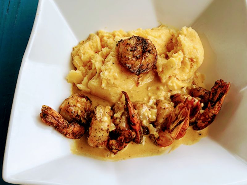 Fifth Avenue Streatery photo