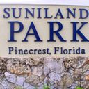 Suniland Park logo