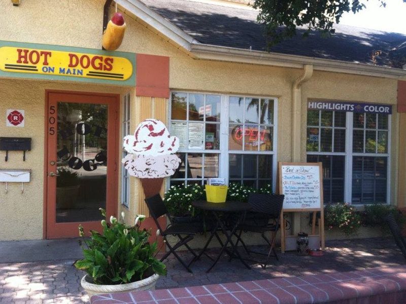 Hot Dogs on Main photo