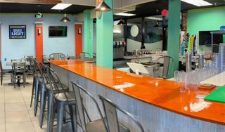 Neptuno's Bar and Grill