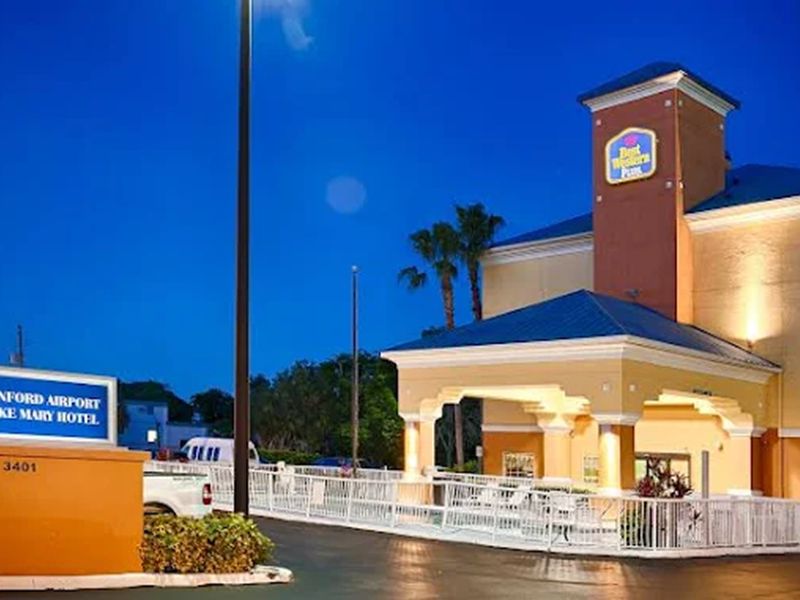 Best Western Plus Sanford Airport/Lake Mary Hotel photo