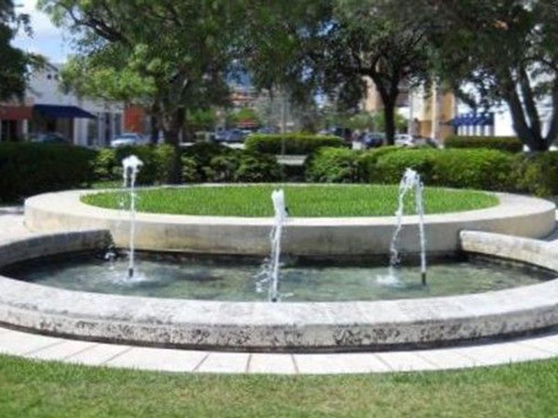 Ponce Circle Park photo