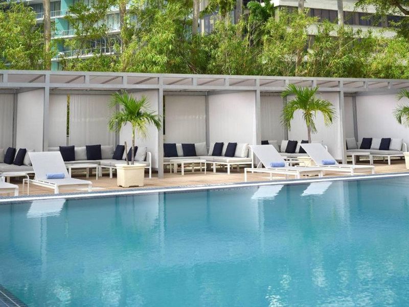 Courtyard Miami Coconut Grove photo