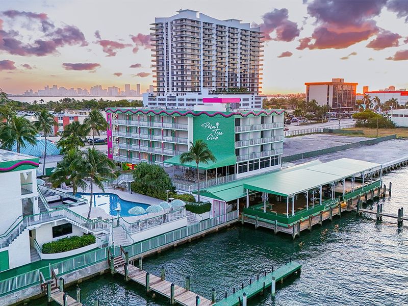 Palm Tree Club Hotel Miami photo