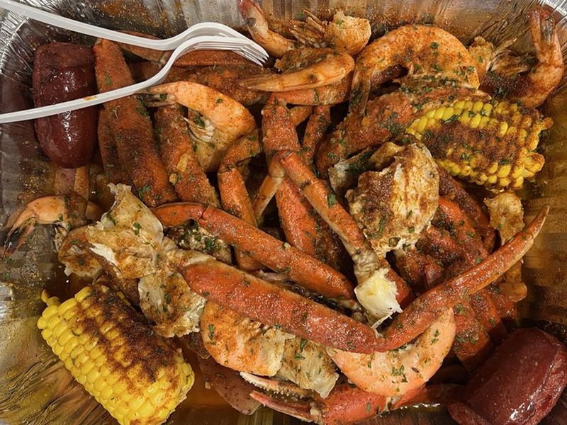 Virginia's Seafood & Wings photo