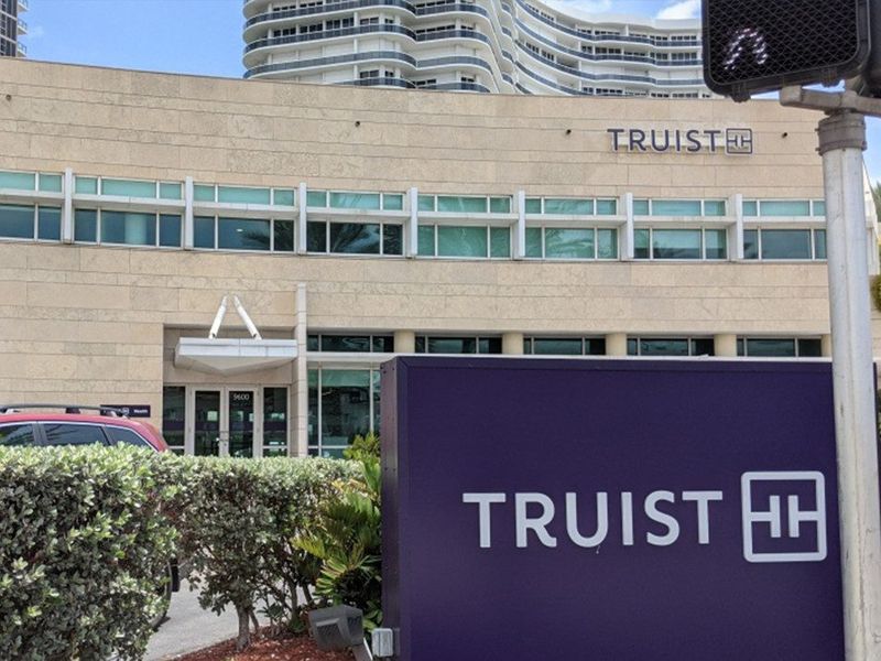Truist Bal Harbour photo