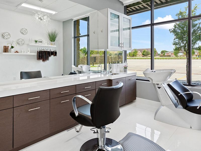 A Suites Salon photo