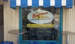 Sandwiches by the Sea