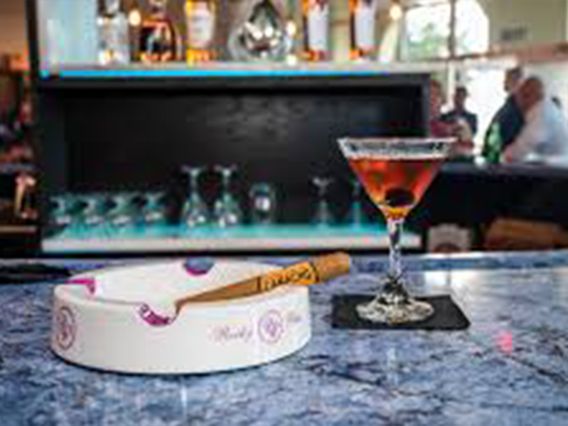 Blend and Barrel photo