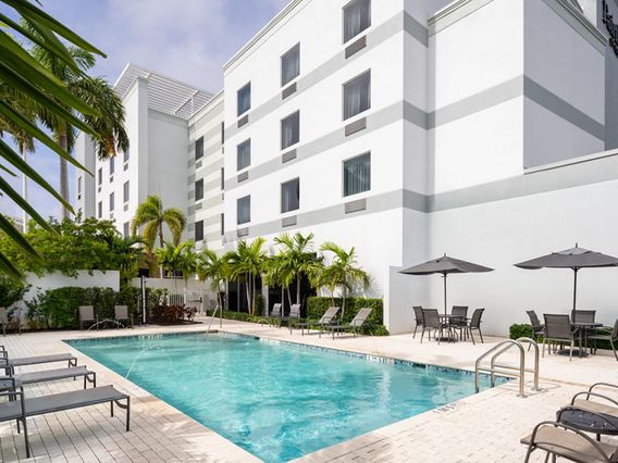 Fairfield Inn & Suites photo