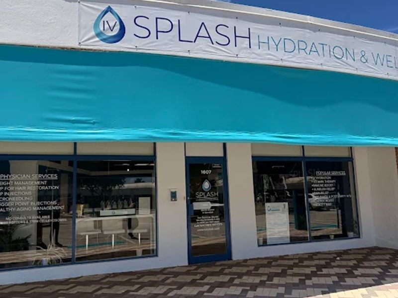 IV Splash photo