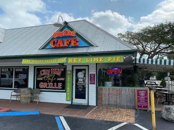 City Hall Cafe & Wine bar photo