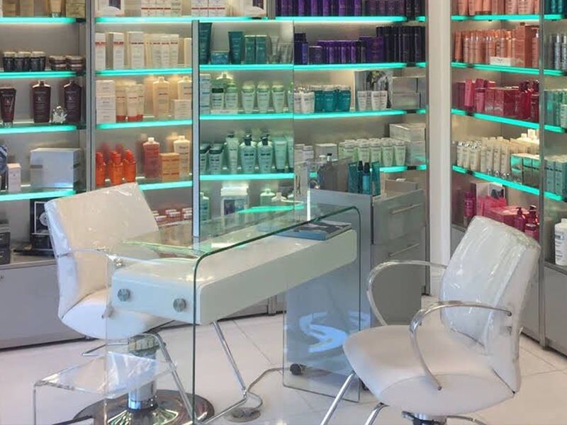Velisa Salon photo