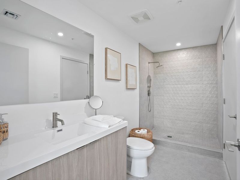 The Gardens Residences photo