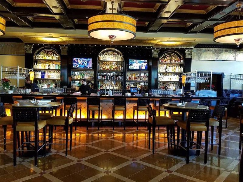 Grand Lux Cafe photo