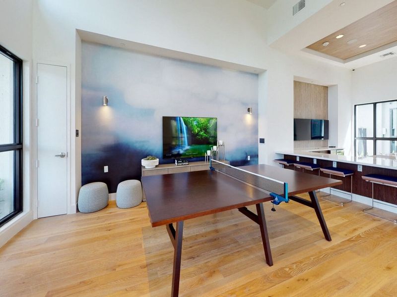 Windsor Cornerstone Apartments photo