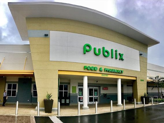 Publix Super Market at 127th Street photo