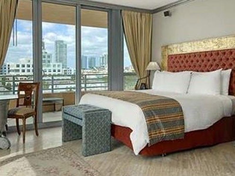 Bentley Hotel photo