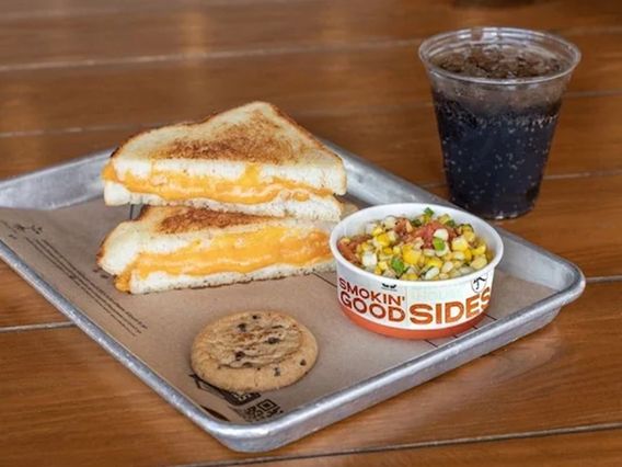 4 Rivers Smokehouse photo