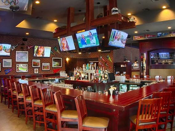 4th Street Bar & Grill photo